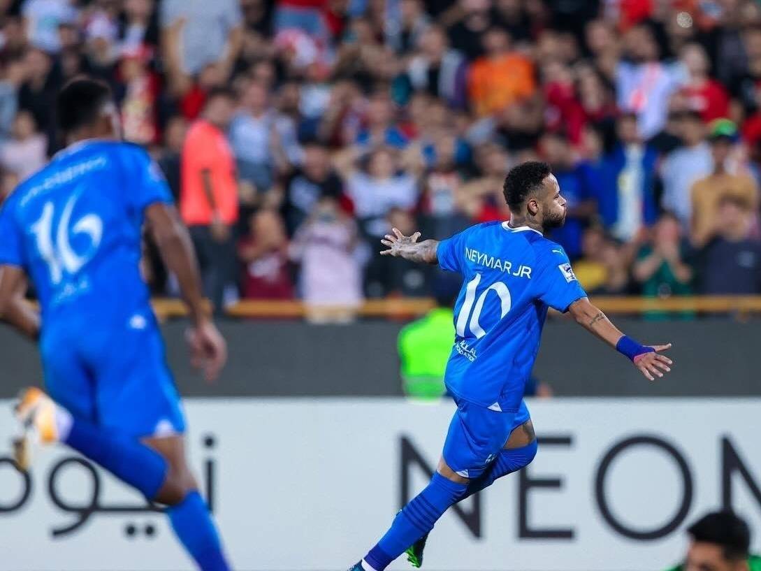 内马尔在日本队比赛中大胜，逆转引发热议！