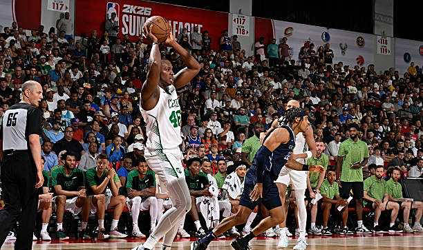 凯尔特人新秀表现惊艳，全场观众掌声不断，最大行业希望不过.