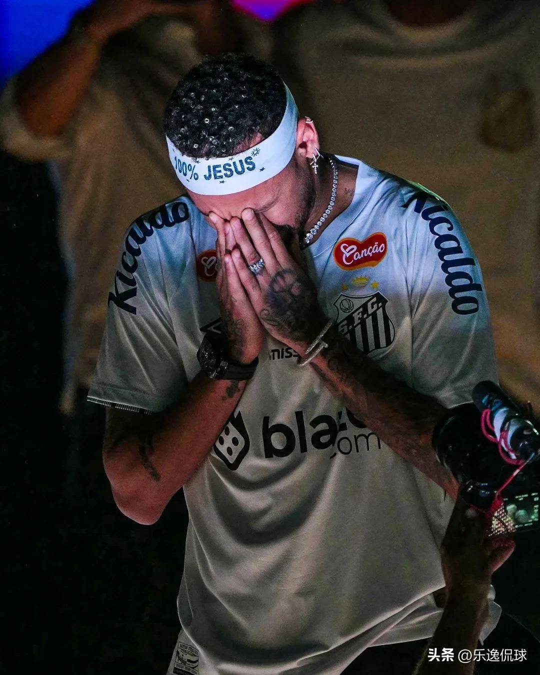 包含内马尔赛事官方发布比分优势明显新规，阿森纳争议不断！的词条