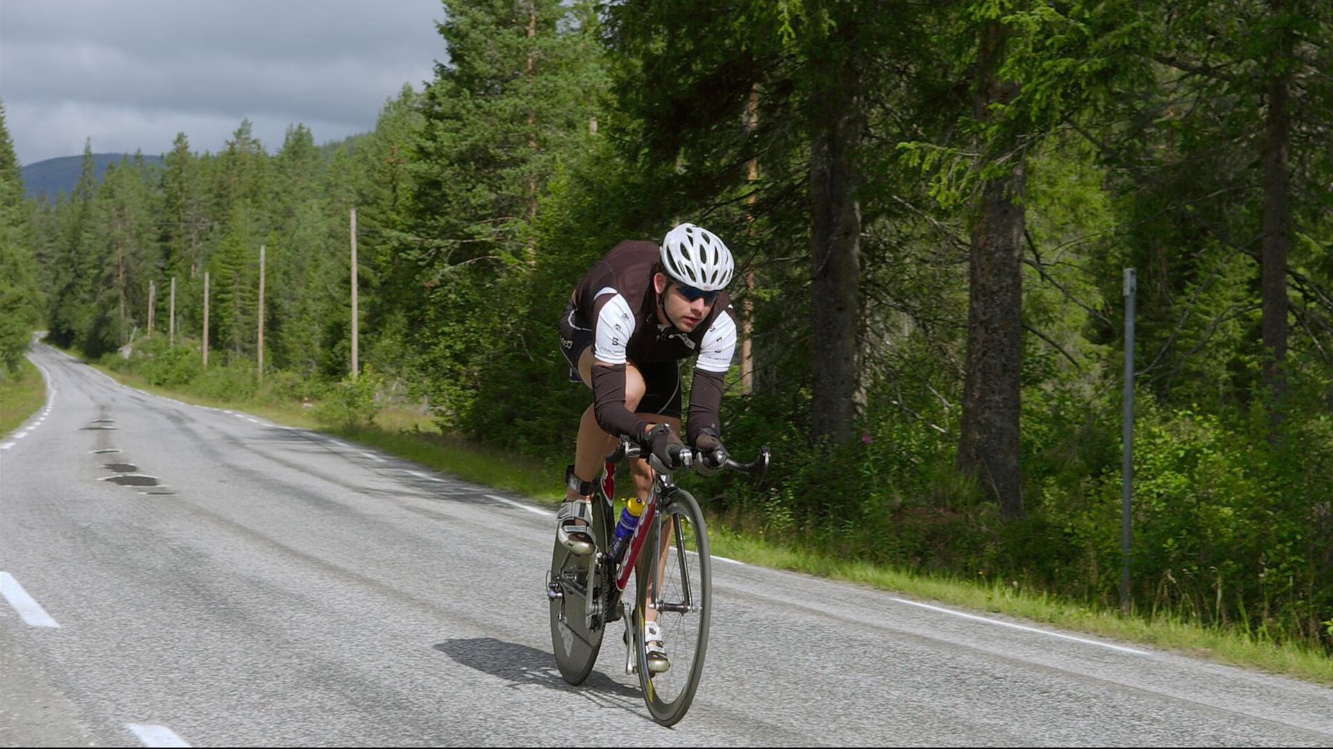 杜兰特重要时刻出色防守，快船带队取胜！赢得满堂喝彩